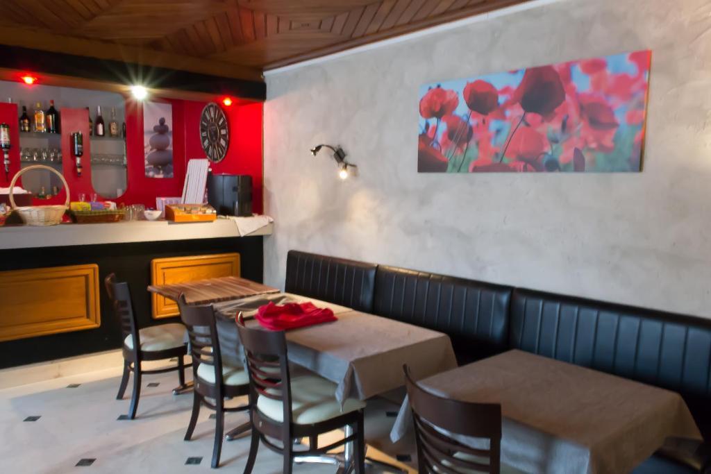 Hotel La Tete Noire Montrichard Zewnętrze zdjęcie