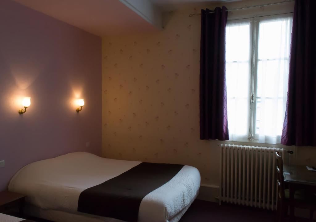 Hotel La Tete Noire Montrichard Zewnętrze zdjęcie